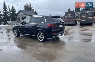 Позашляховик / Кросовер BMW X5 2021 в Стрию