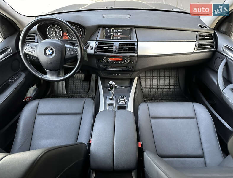 Внедорожник / Кроссовер BMW X5 2013 в Киеве