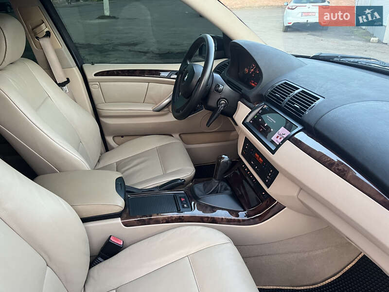 Внедорожник / Кроссовер BMW X5 2005 в Бахмаче