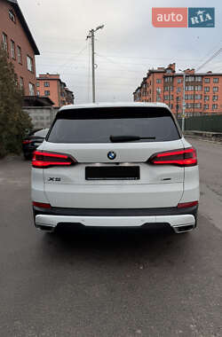 Позашляховик / Кросовер BMW X5 2021 в Києві