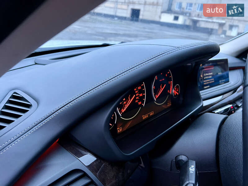 Позашляховик / Кросовер BMW X5 2014 в Києві