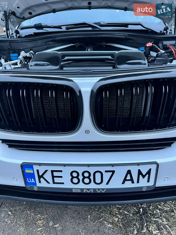 Позашляховик / Кросовер BMW X5 2014 в Києві