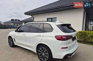 Внедорожник / Кроссовер BMW X5 2019 в Киеве