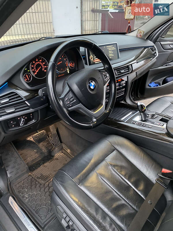 Внедорожник / Кроссовер BMW X5 2015 в Сумах