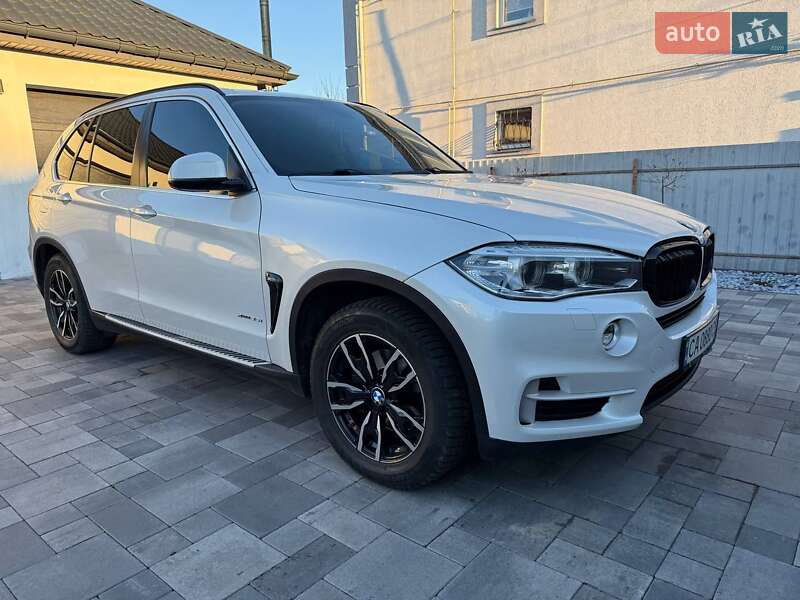 Позашляховик / Кросовер BMW X5 2015 в Черкасах