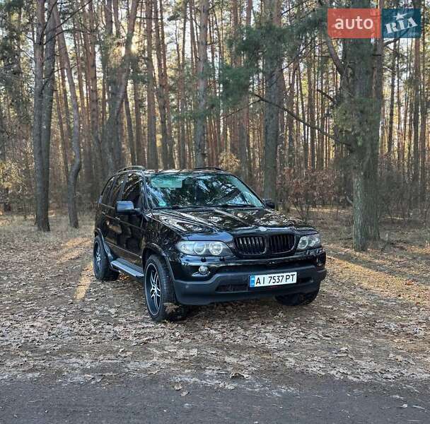 Внедорожник / Кроссовер BMW X5 2004 в Киеве