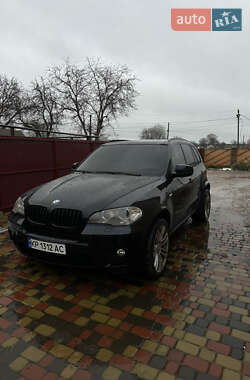 Внедорожник / Кроссовер BMW X5 2010 в Запорожье