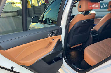 Внедорожник / Кроссовер BMW X5 2024 в 