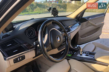 Внедорожник / Кроссовер BMW X5 2013 в Стрые