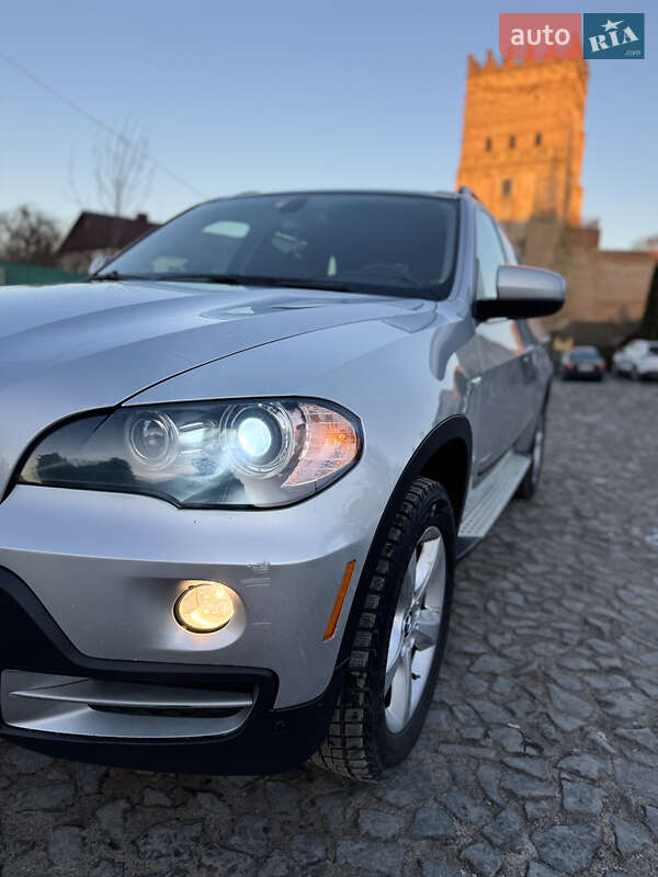 Внедорожник / Кроссовер BMW X5 2010 в Тернополе