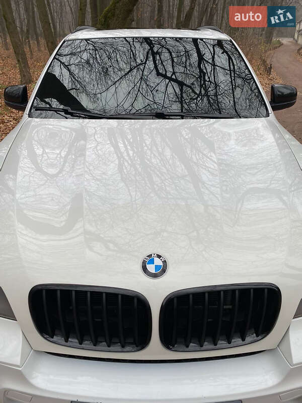 Позашляховик / Кросовер BMW X5 2011 в Києві