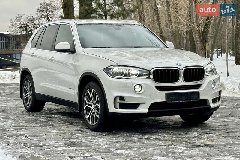 Позашляховик / Кросовер BMW X5 2016 в Києві