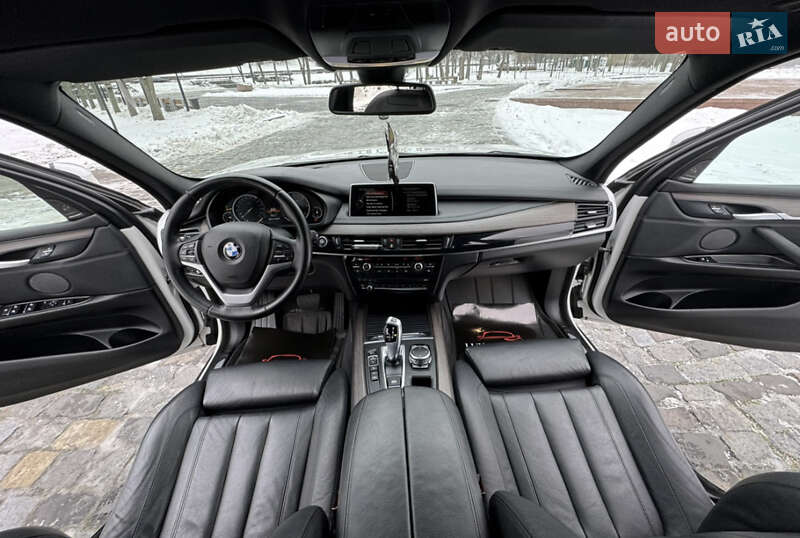 Позашляховик / Кросовер BMW X5 2016 в Києві