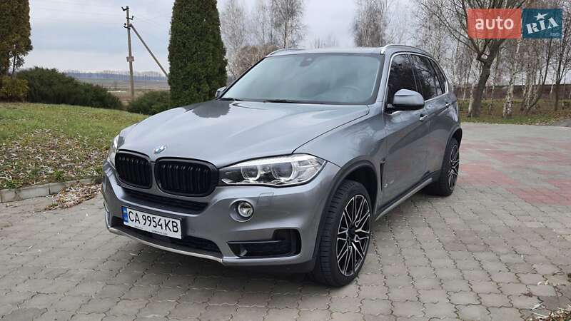 Внедорожник / Кроссовер BMW X5 2017 в Гайвороне