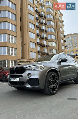 Позашляховик / Кросовер BMW X5 2015 в Києві