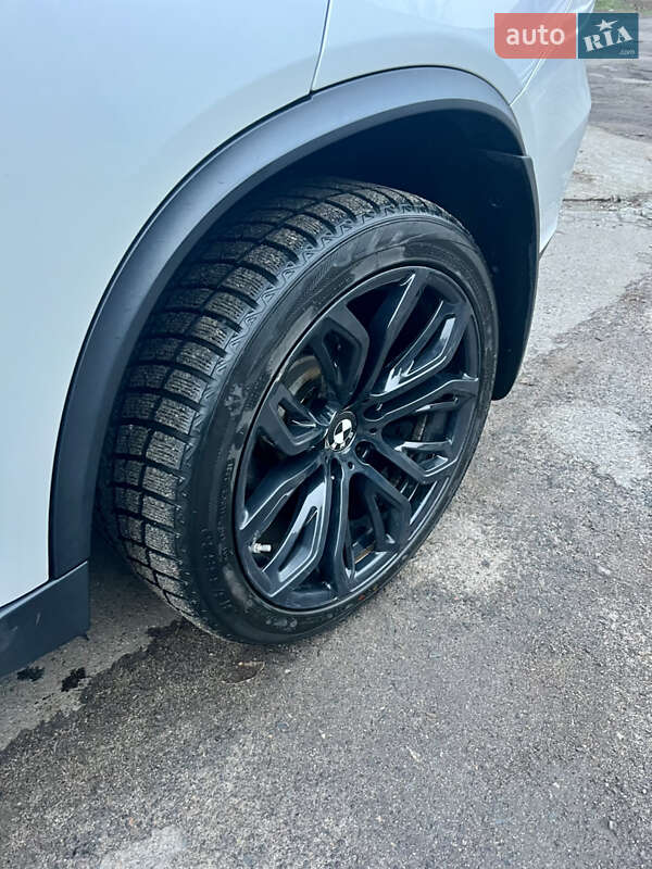 Позашляховик / Кросовер BMW X5 2014 в Києві