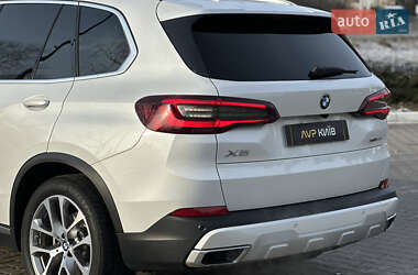 Внедорожник / Кроссовер BMW X5 2020 в 