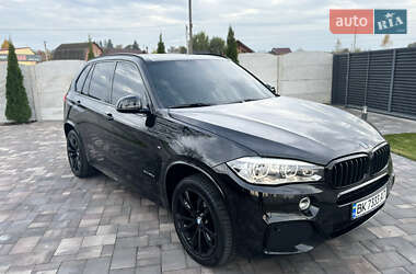 Внедорожник / Кроссовер BMW X5 2017 в Ровно