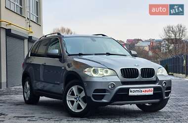 Позашляховик / Кросовер BMW X5 2013 в 