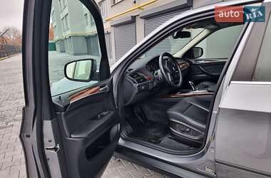 Позашляховик / Кросовер BMW X5 2013 в 