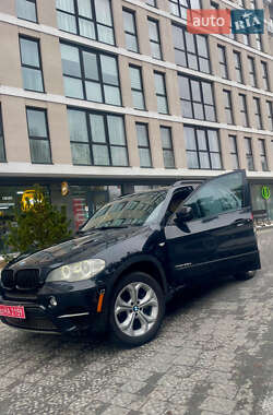 Позашляховик / Кросовер BMW X5 2012 в Львові