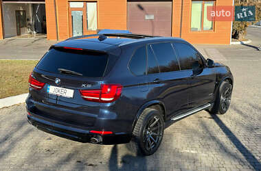 Позашляховик / Кросовер BMW X5 2015 в 