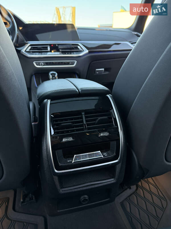 Позашляховик / Кросовер BMW X5 2019 в Києві