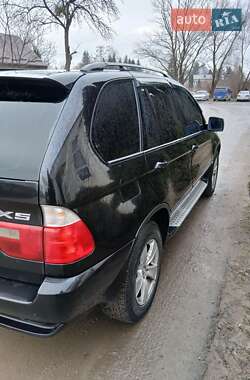 Внедорожник / Кроссовер BMW X5 2002 в Самборе
