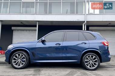 Внедорожник / Кроссовер BMW X5 2019 в 
