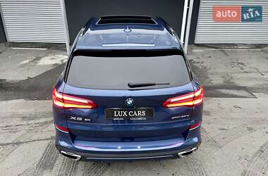 Внедорожник / Кроссовер BMW X5 2019 в 