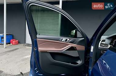 Внедорожник / Кроссовер BMW X5 2019 в 