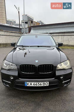 Позашляховик / Кросовер BMW X5 2012 в Києві