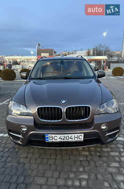 Позашляховик / Кросовер BMW X5 2012 в Львові