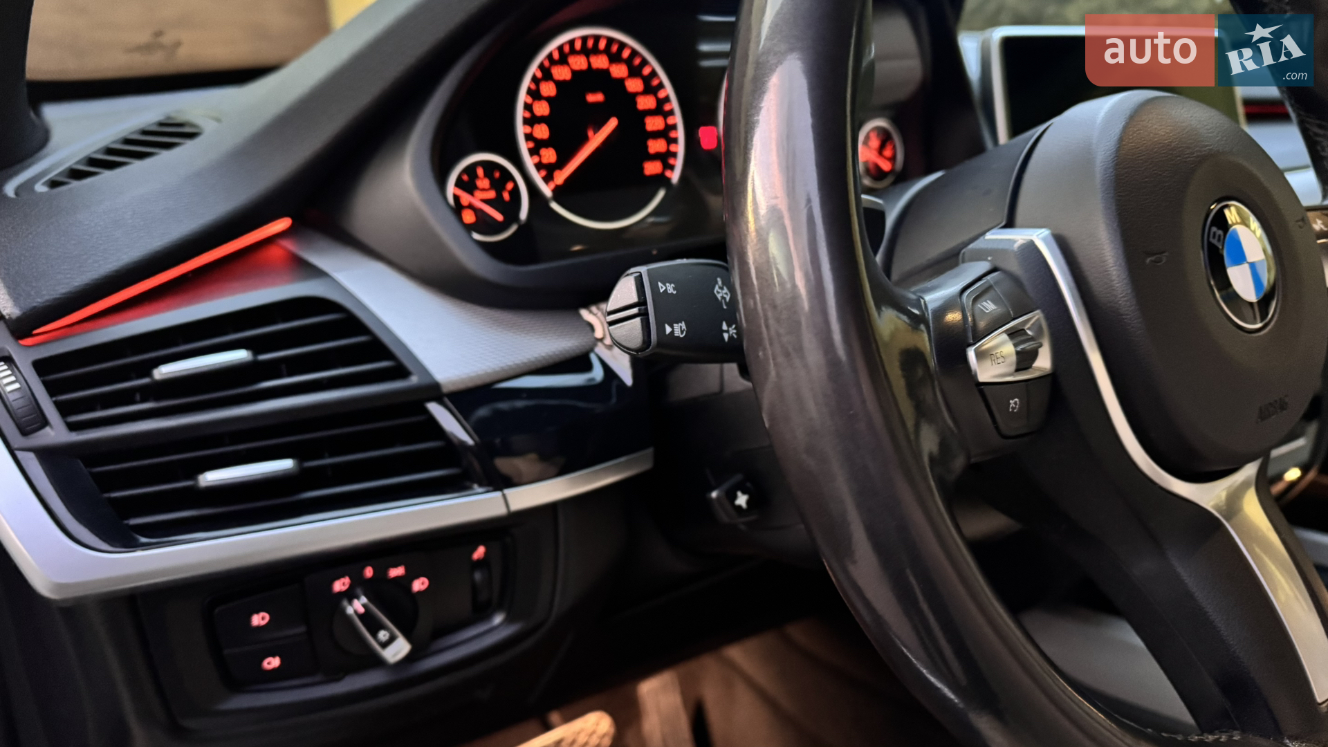 2014 BMW X5 - мініатюра 50