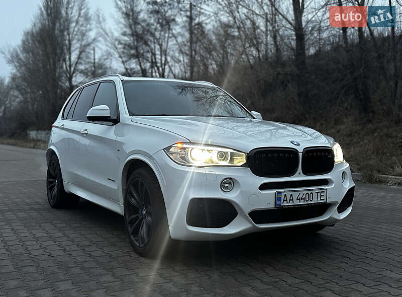 Позашляховик / Кросовер BMW X5 2014 в Києві