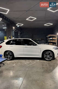 Внедорожник / Кроссовер BMW X5 2014 в Вараше