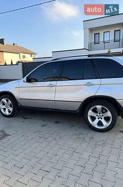 Позашляховик / Кросовер BMW X5 2004 в Рівному