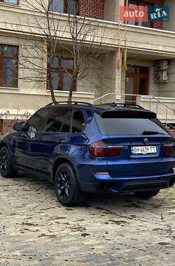 Внедорожник / Кроссовер BMW X5 2011 в 