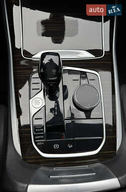 Внедорожник / Кроссовер BMW X5 2019 в 