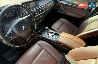 Внедорожник / Кроссовер BMW X5 2012 в 