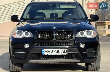 Внедорожник / Кроссовер BMW X5 2011 в 