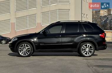 Внедорожник / Кроссовер BMW X5 2011 в 