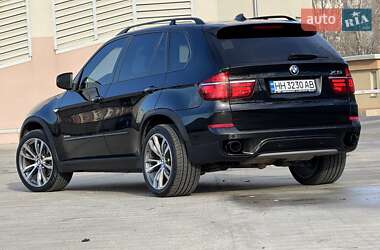 Внедорожник / Кроссовер BMW X5 2011 в 