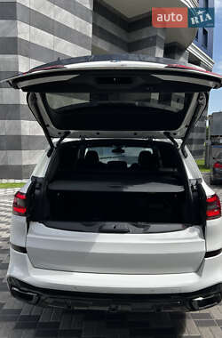 Внедорожник / Кроссовер BMW X5 2023 в 