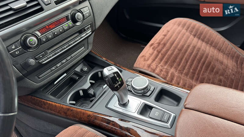 Внедорожник / Кроссовер BMW X5 2012 в Львове