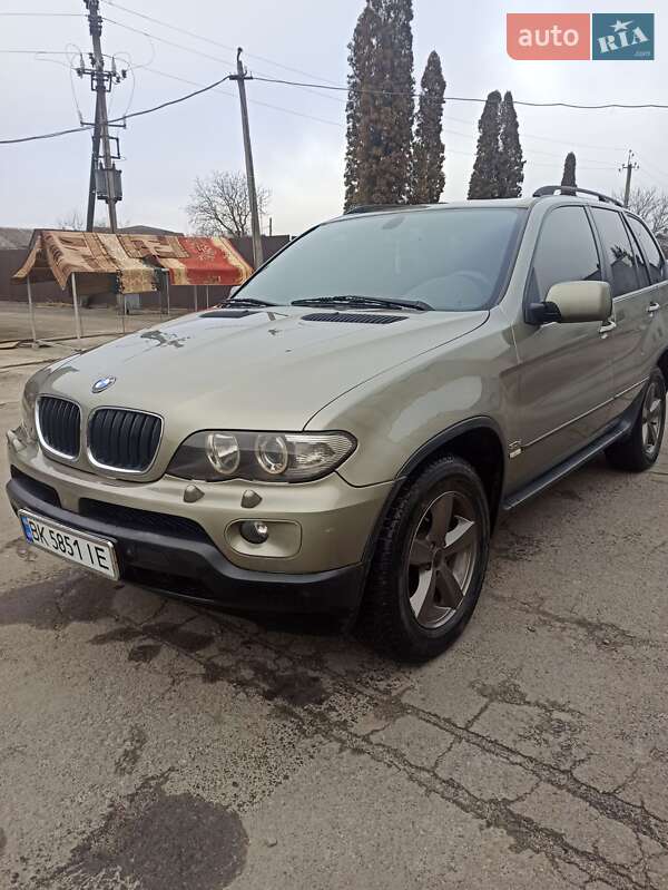 Внедорожник / Кроссовер BMW X5 2005 в Ровно