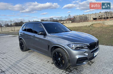 Позашляховик / Кросовер BMW X5 2016 в 