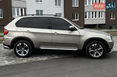 Позашляховик / Кросовер BMW X5 2010 в Вінниці