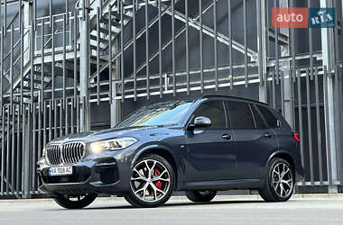 Внедорожник / Кроссовер BMW X5 2022 в Киеве