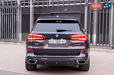 Внедорожник / Кроссовер BMW X5 2022 в Киеве